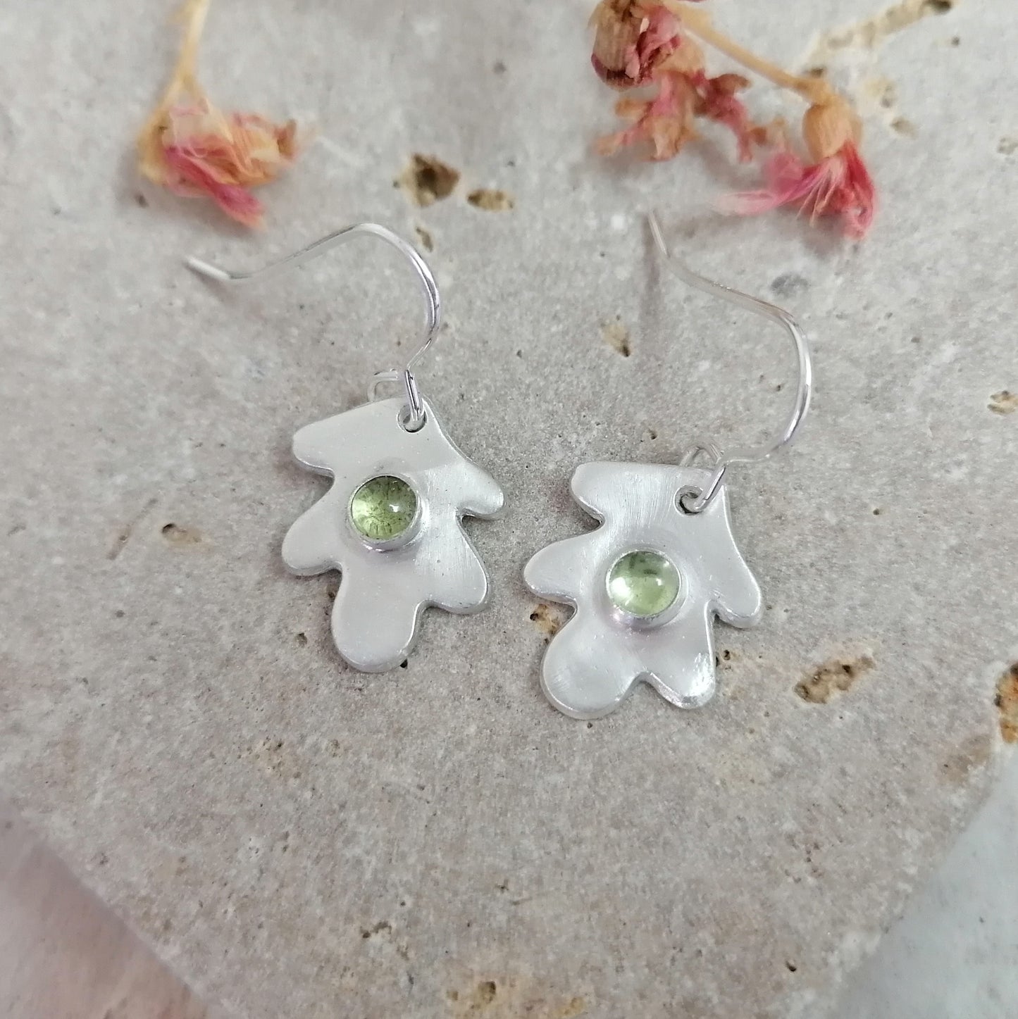 Wavy Leaf Dangle Earrings With Peridot