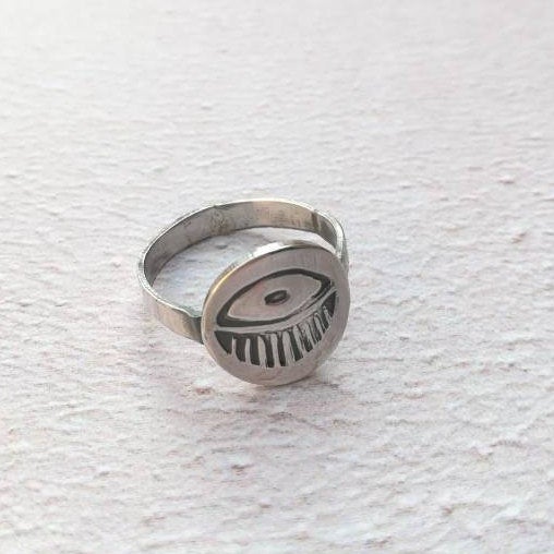 Radiating Eye Sterling Silver Ring
