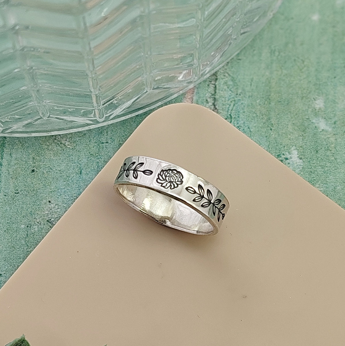 Birth Month Flower Band Ring
