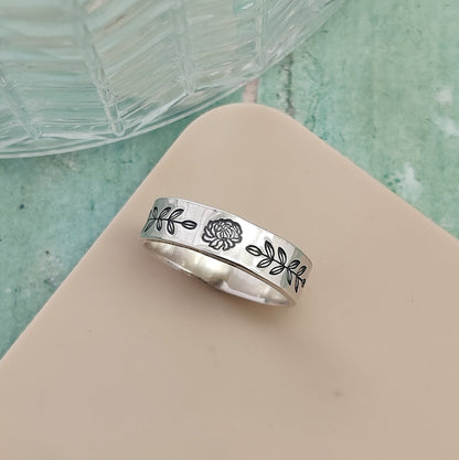 Birth Month Flower Band Ring
