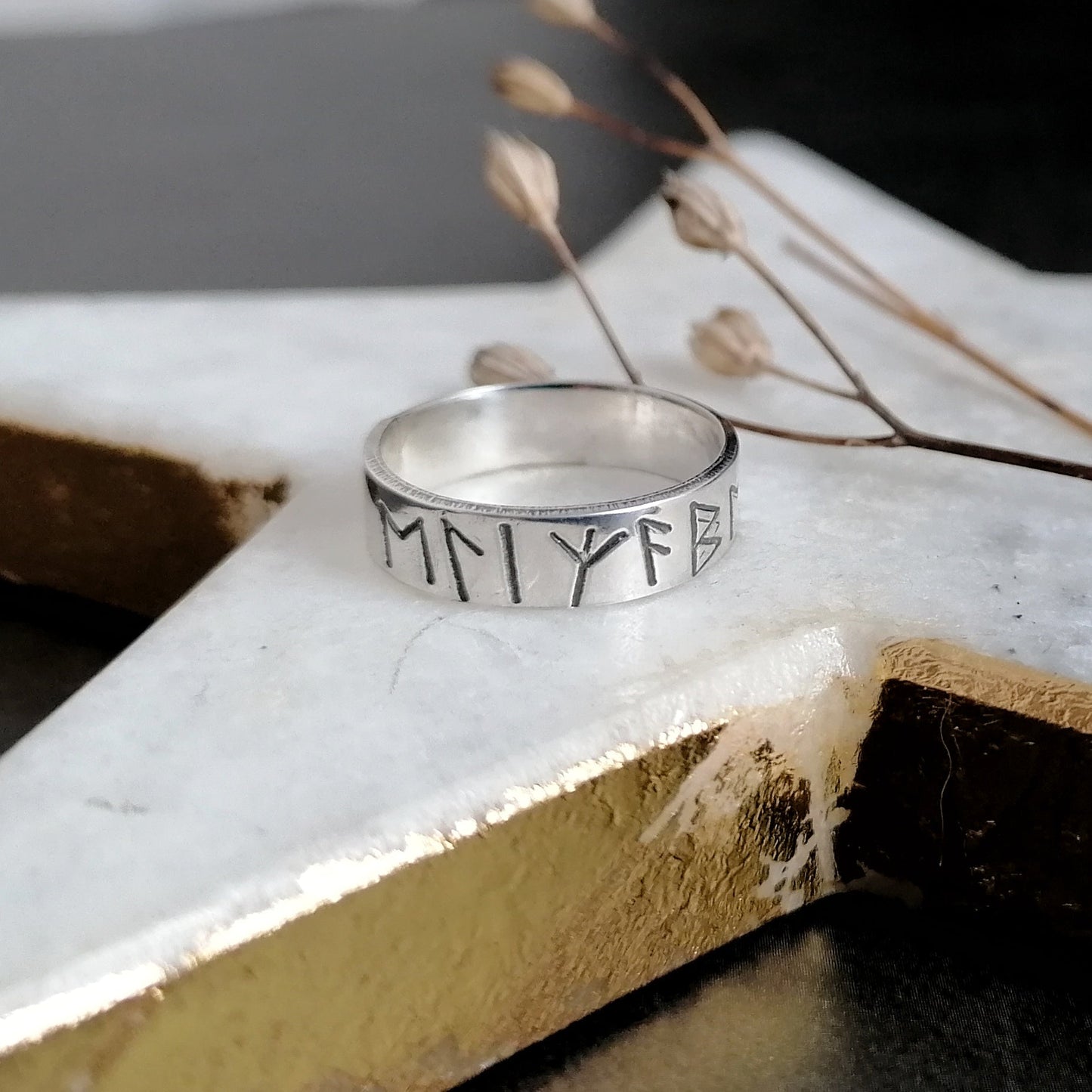 Custom 7mm Viking Rune Personalised Name/Word Ring