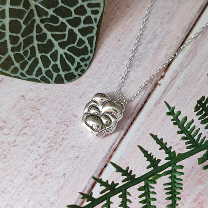 Pansy Necklace