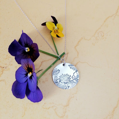 Chrysanthemum Flower Necklace
