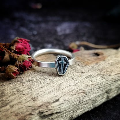 Coffin Ring