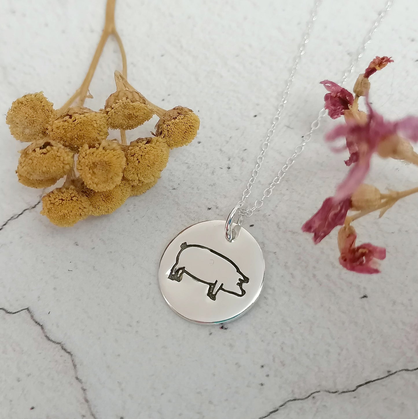 Pig Outline Necklace