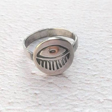 Radiating Eye Sterling Silver Ring
